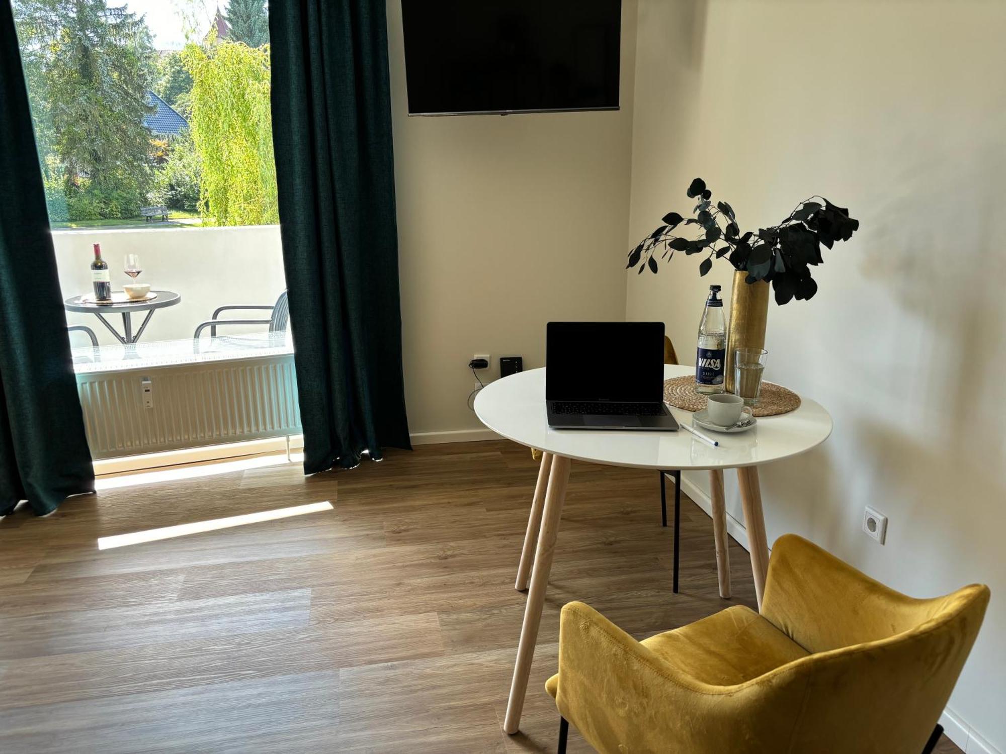 Apartment Mit Parkblick Bad Rothenfelde Exteriör bild